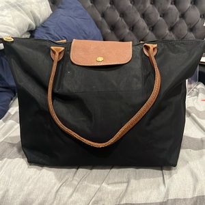Black Longchamp large Le Pliage tote